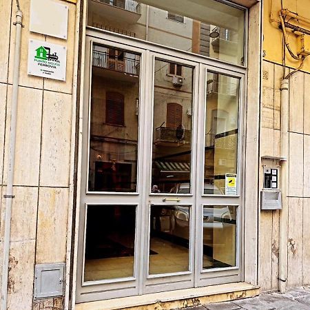 Punto House Ferrovia Otel Napoli Dış mekan fotoğraf