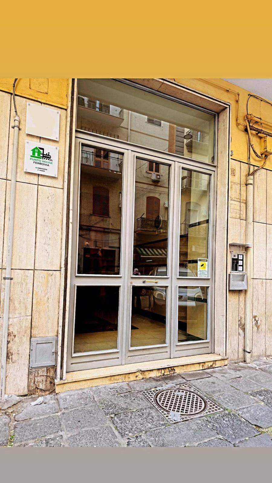 Punto House Ferrovia Otel Napoli Dış mekan fotoğraf