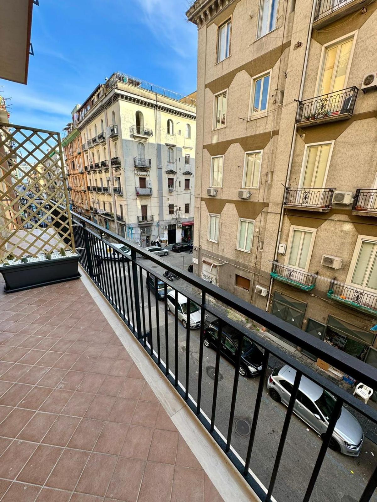 Punto House Ferrovia Otel Napoli Dış mekan fotoğraf